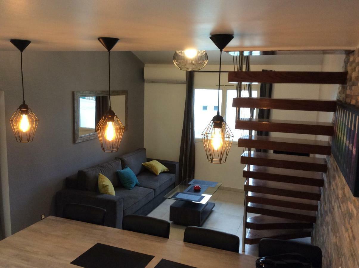 Appartement de vacances au 1er étage 45m2 Antibes Esterno foto