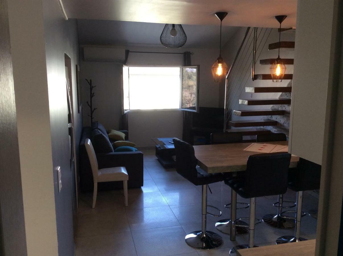 Appartement de vacances au 1er étage 45m2 Antibes Esterno foto
