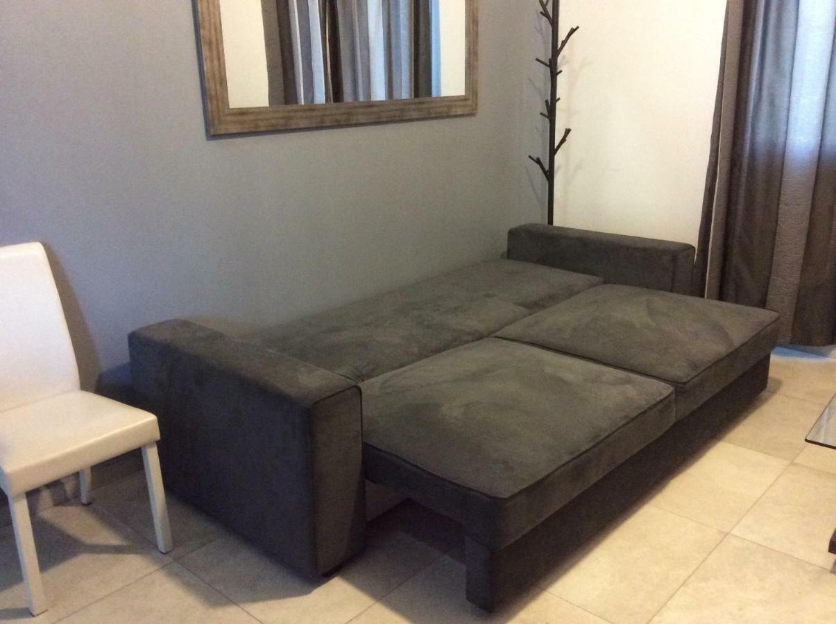 Appartement de vacances au 1er étage 45m2 Antibes Esterno foto